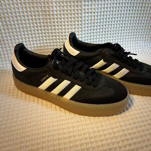 Adidas Samba Originals | Never worn | Rare, thread stripes detail